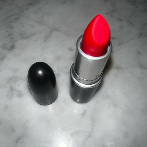 Max “Ruby Woo” - Picture 3 of 3